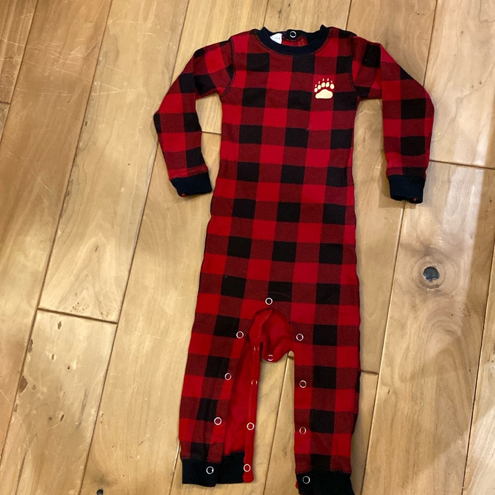 Bear Cheeks Flap Jacks plaid Pajamas. 18 months